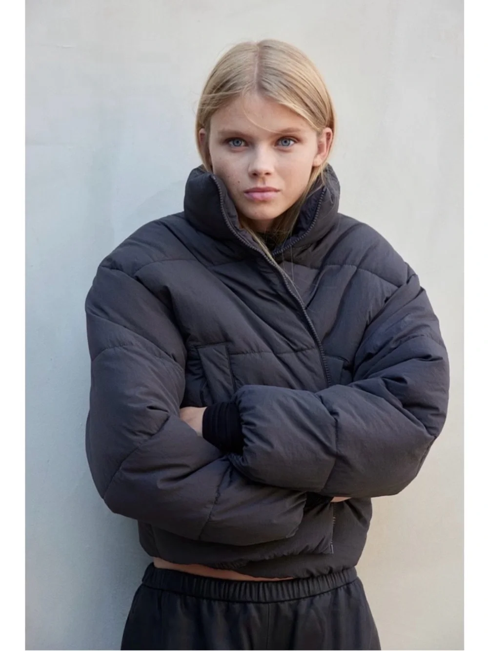 H&M Short Puffer Coat in Dark Gray Size XS - Picture 3 of 9